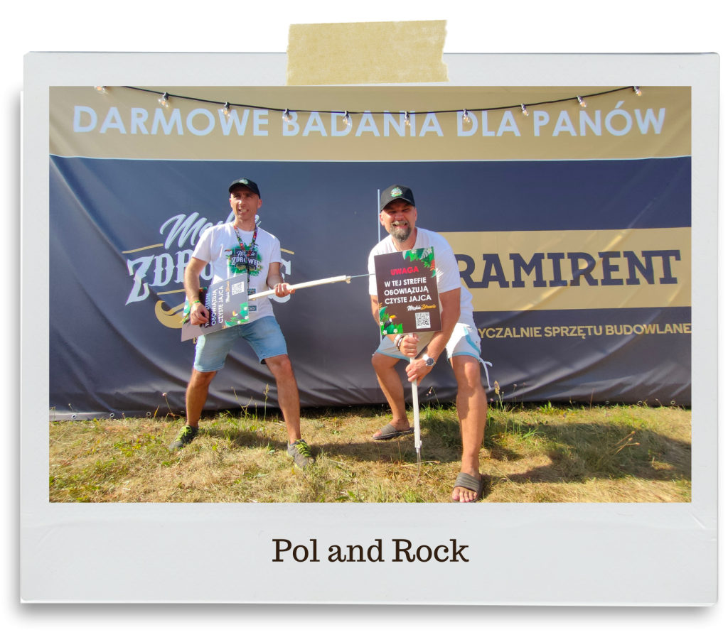 Zespół Fizjosportu na stoisku Męskie Zdrowie podczas festiwalu Pol'and'Rock